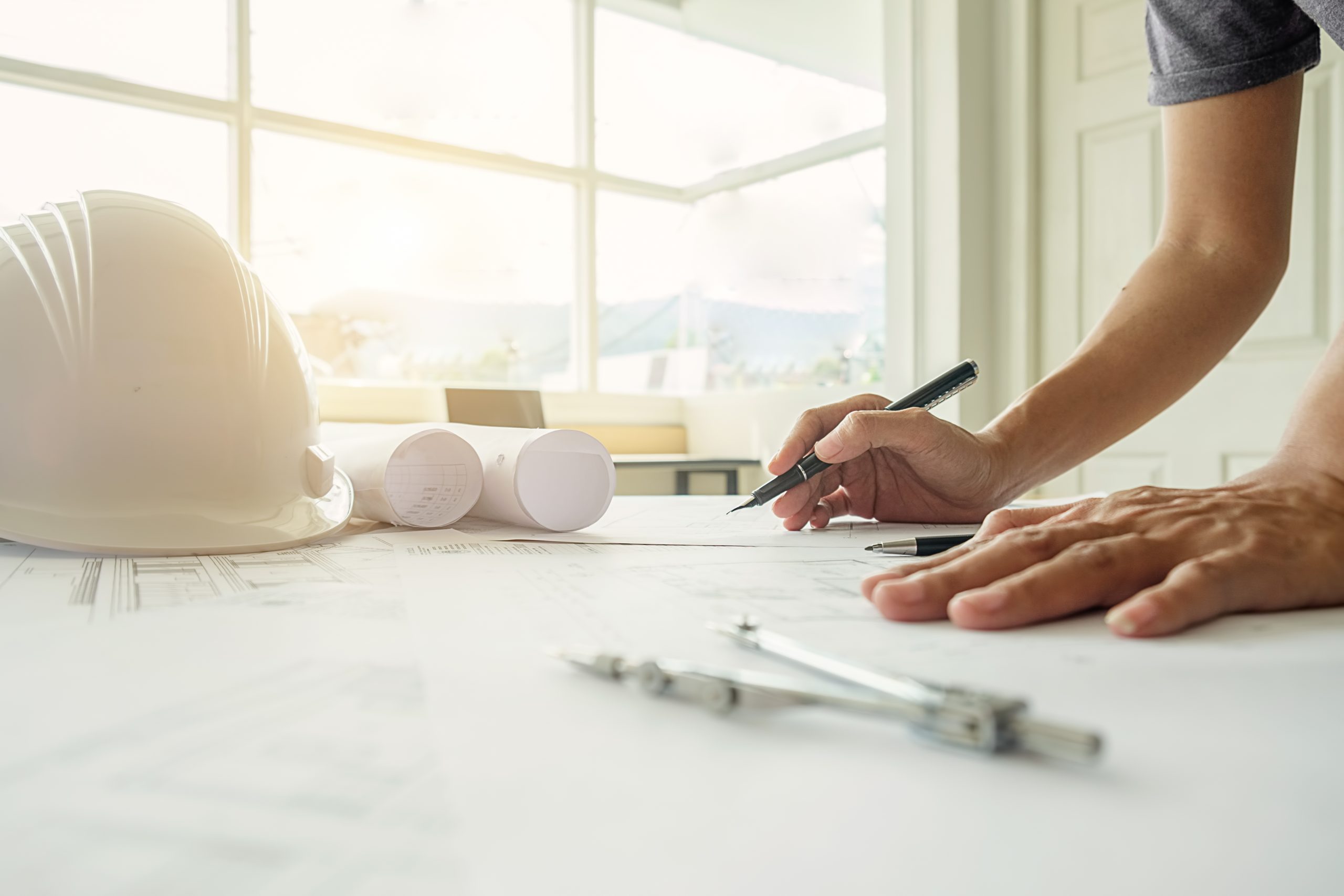 Diseño y construcción de obras civiles